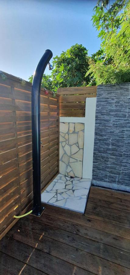 Chez Claudia: Charming Retreat with Private Jacuzzi and Pool Apartment Courcelles Exterior photo