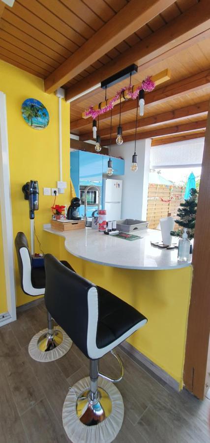 Chez Claudia: Charming Retreat with Private Jacuzzi and Pool Apartment Courcelles Exterior photo
